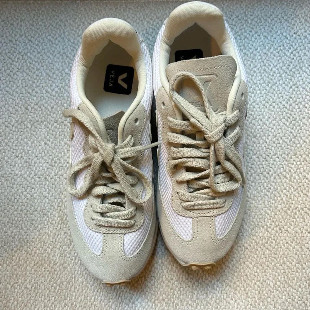 Veja Sneakers Pierre Tan White Beige  Rio Branco Suede Leather Women's 5 Shoes